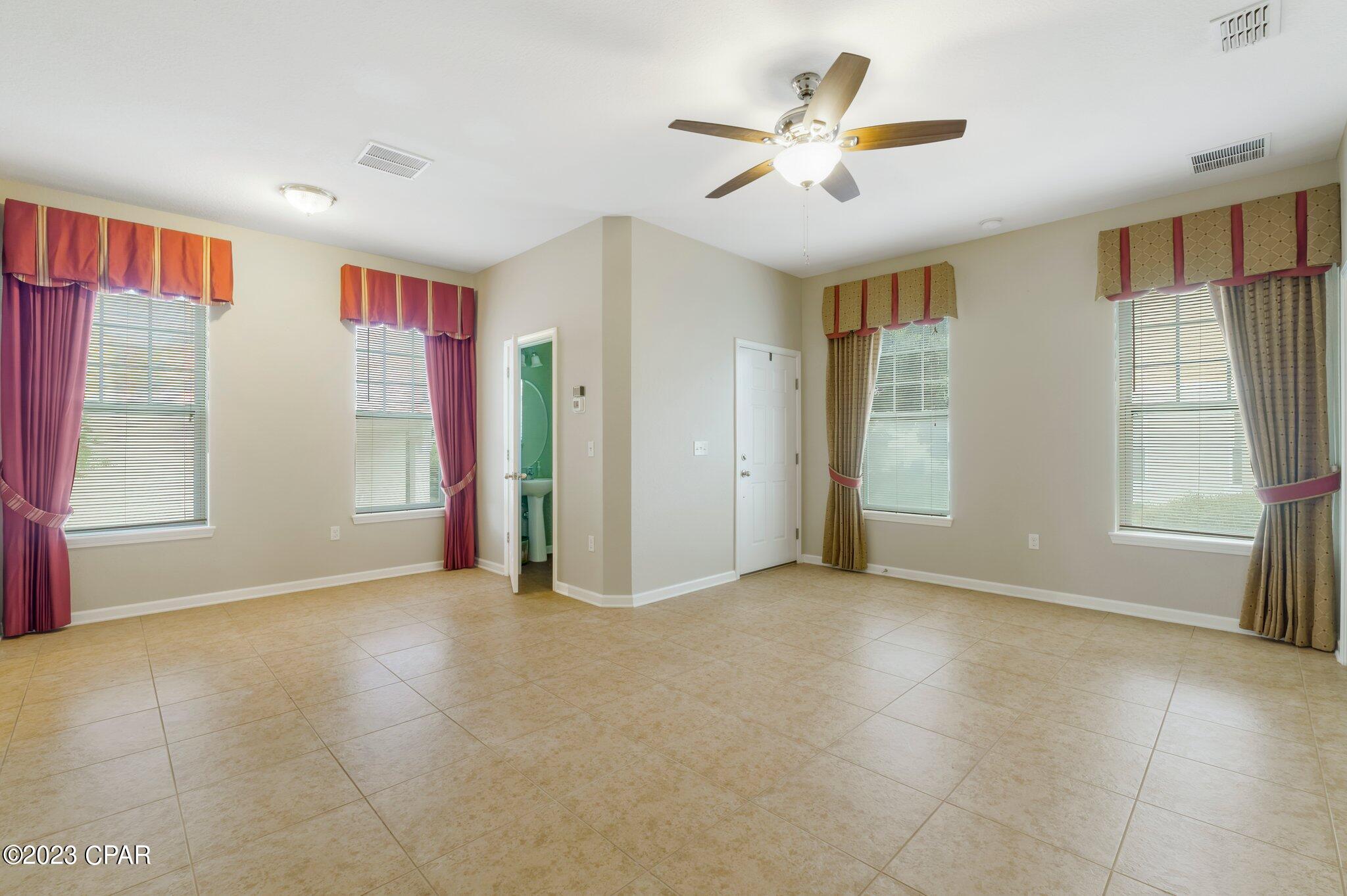 206 Sand Oak Boulevard