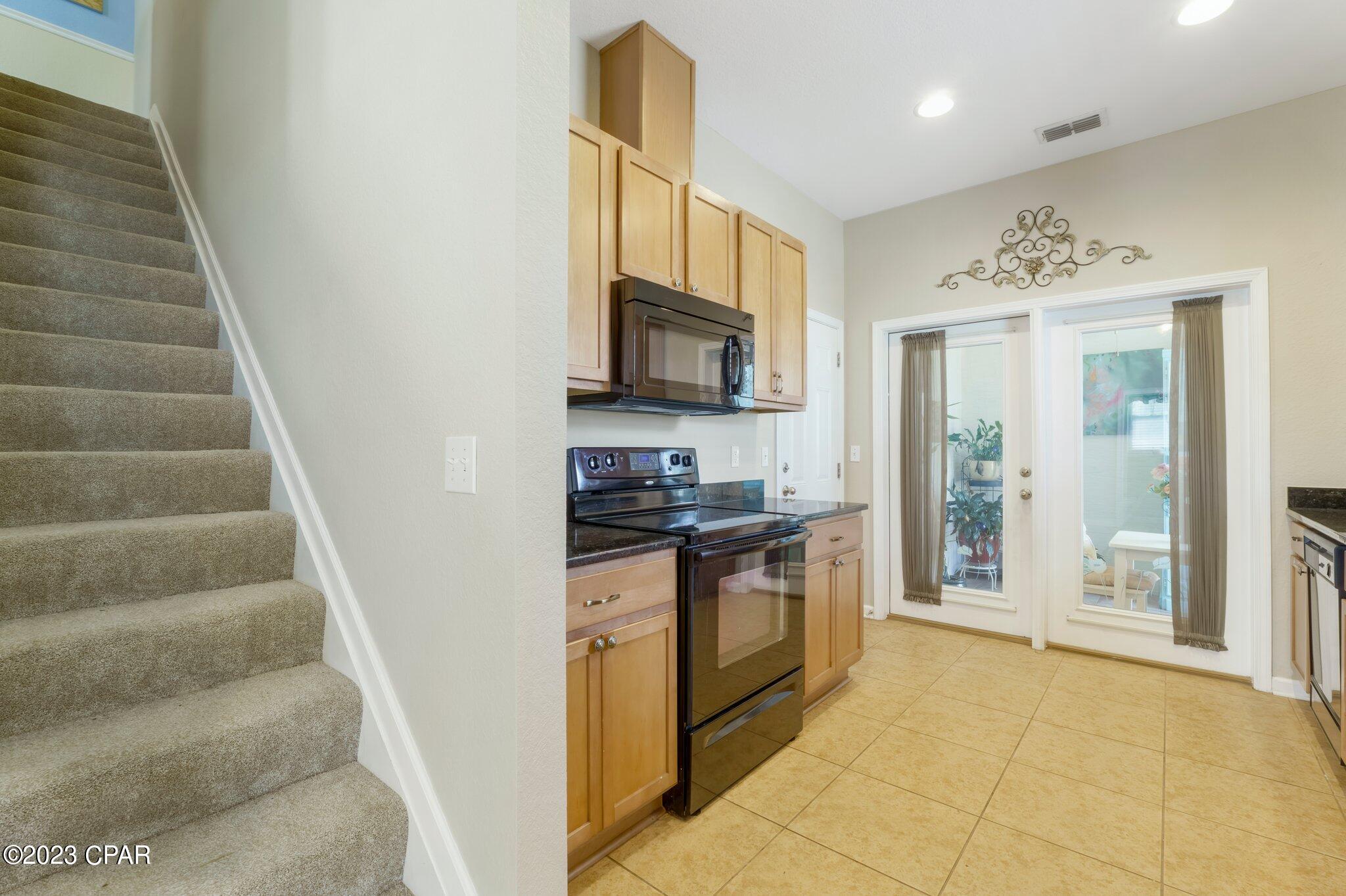 206 Sand Oak Boulevard