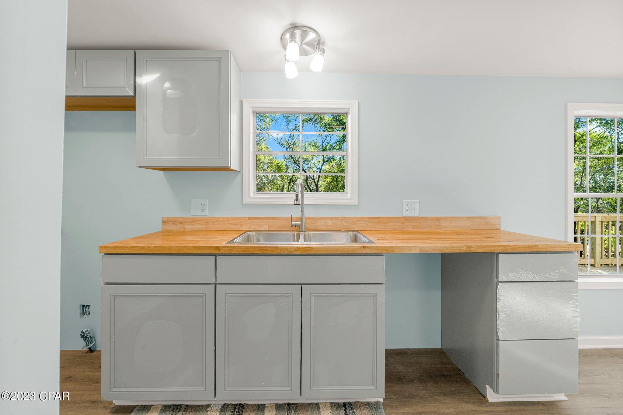 3904 Stewart Lake Road