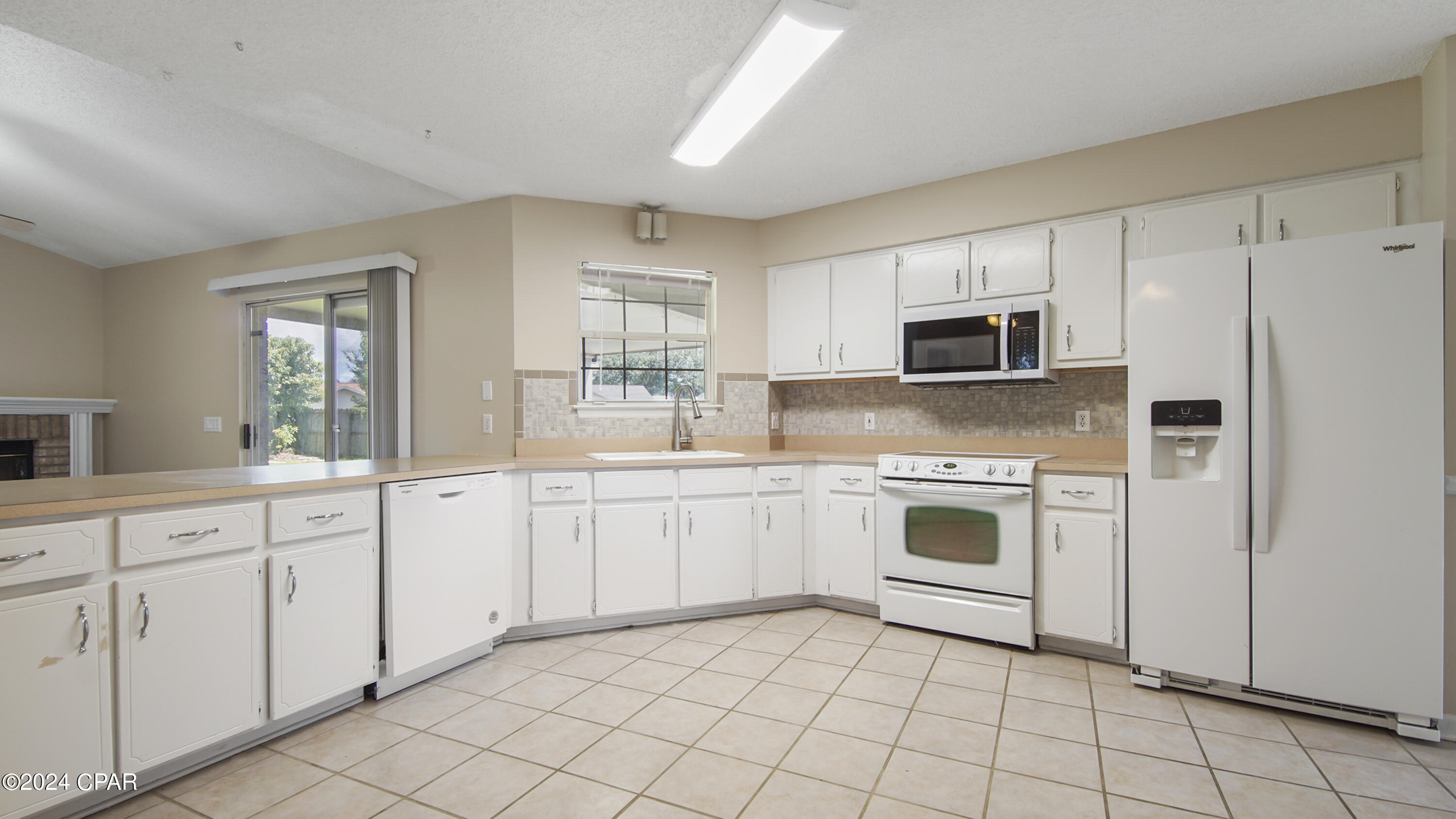 8111 Heritage Woods Lane