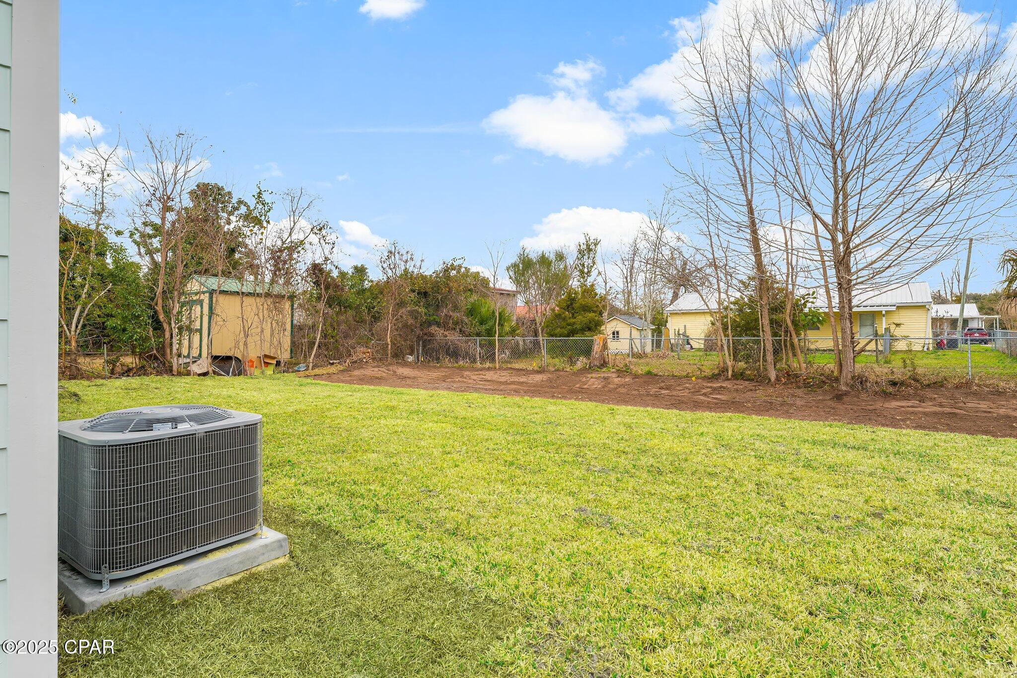 814 NOTTINGHAM DR Drive