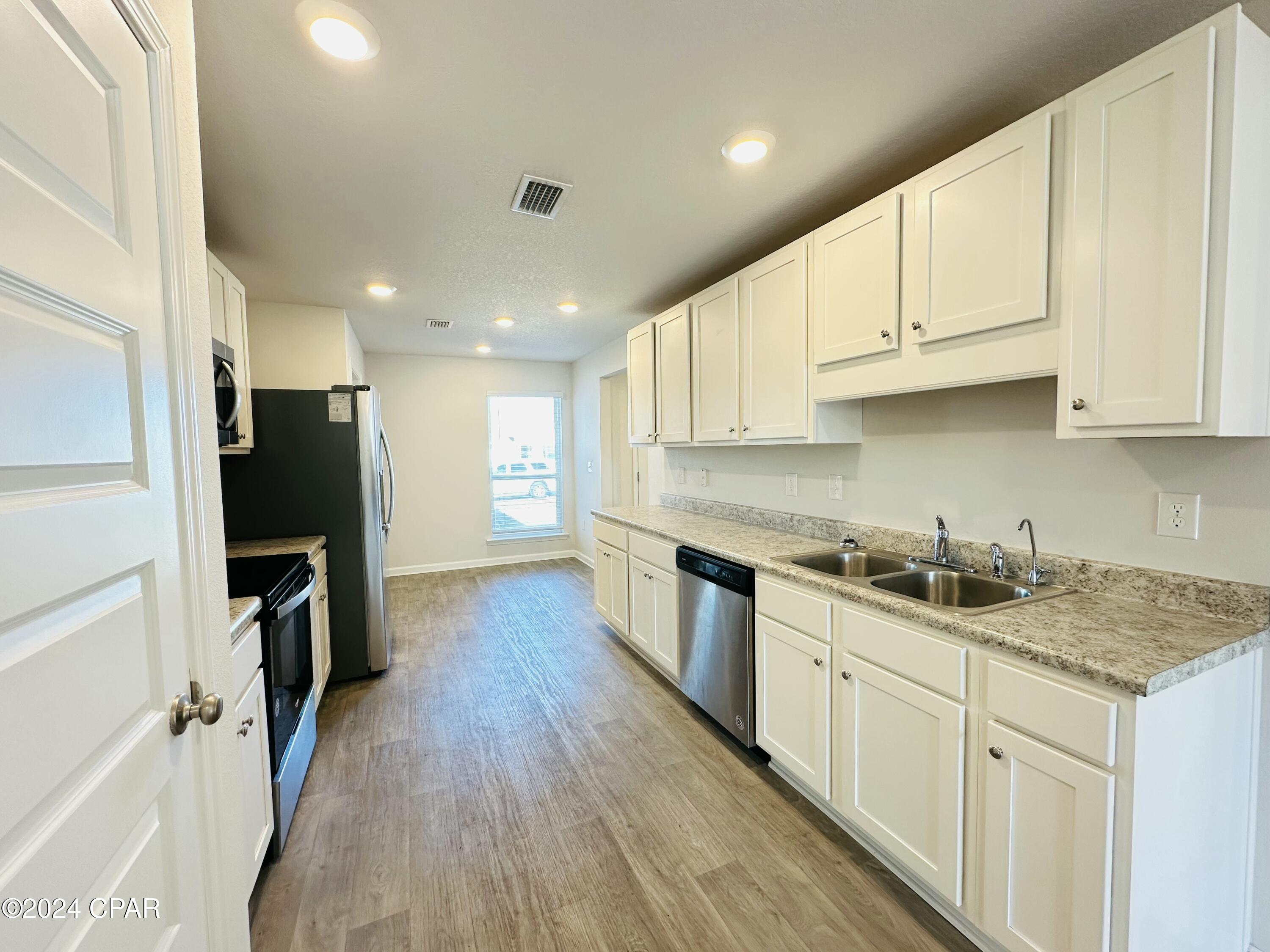 4083 Silver Spur Road