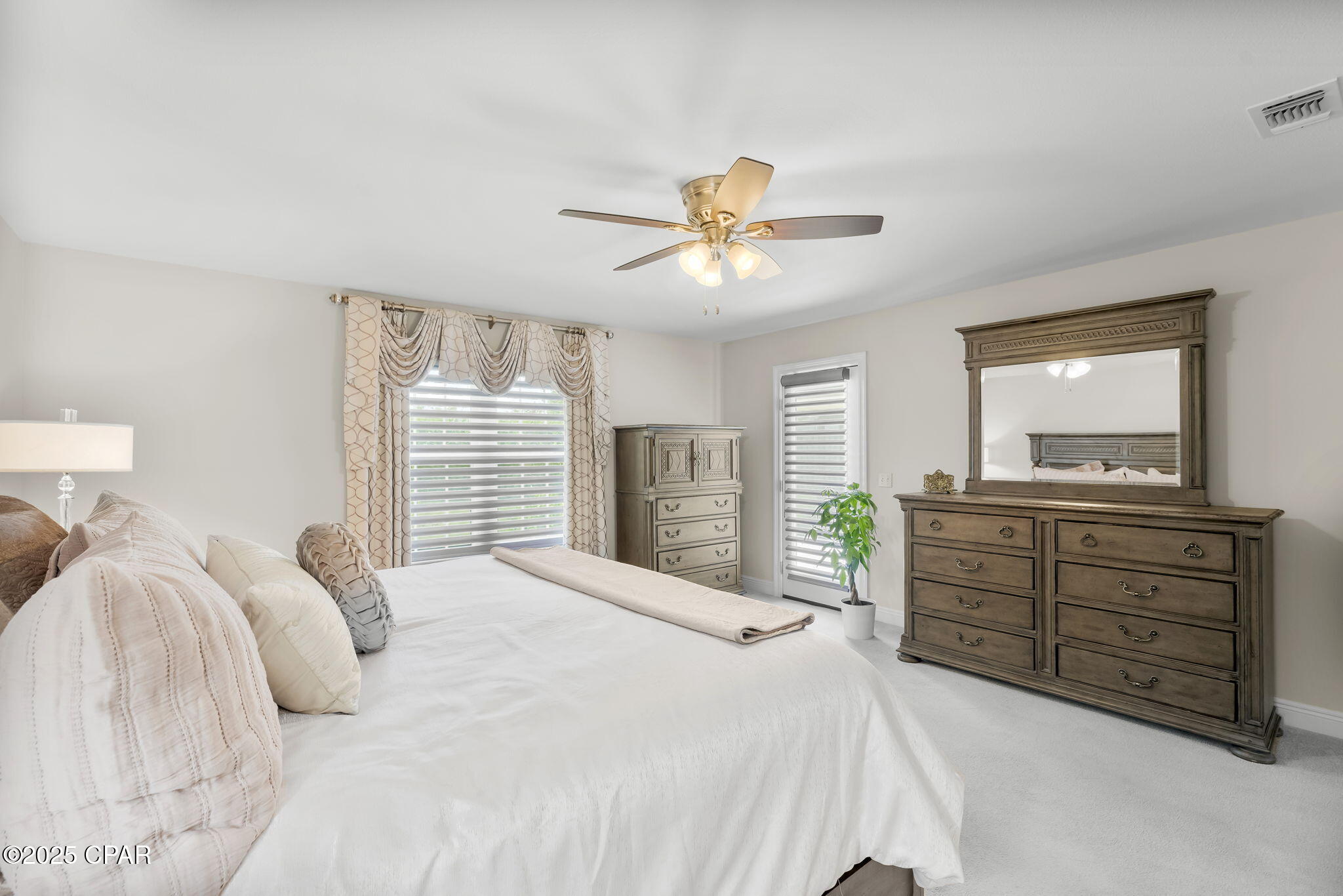 501 Woods Trail