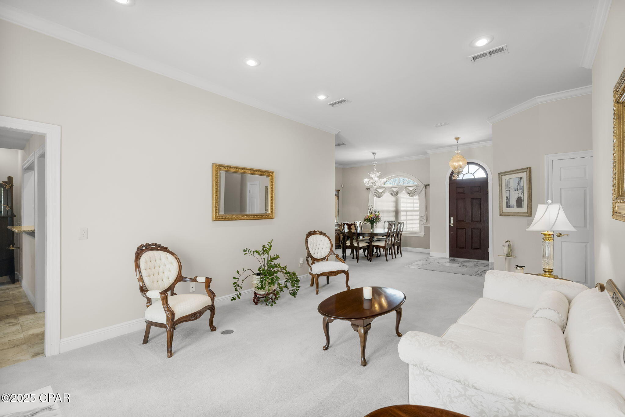501 Woods Trail