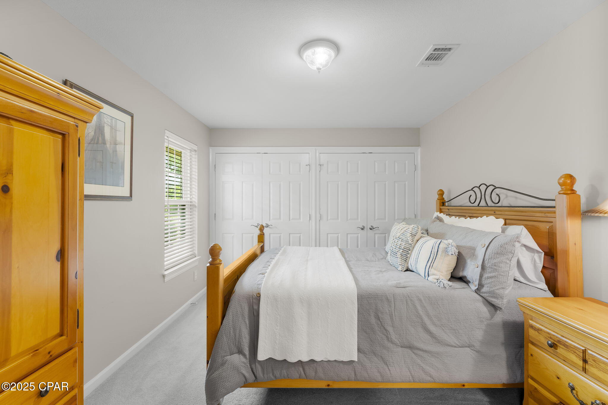 501 Woods Trail