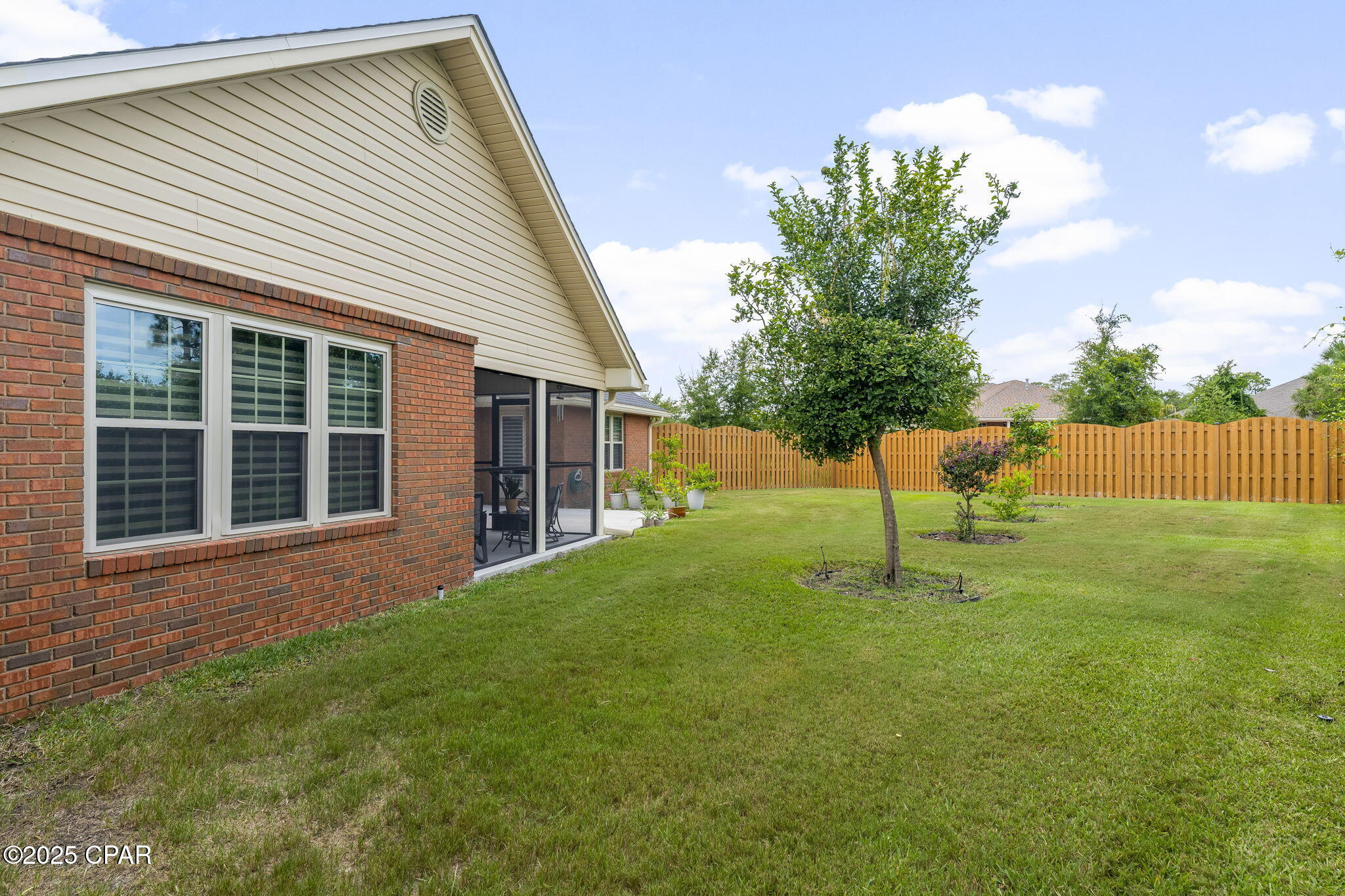 501 Woods Trail