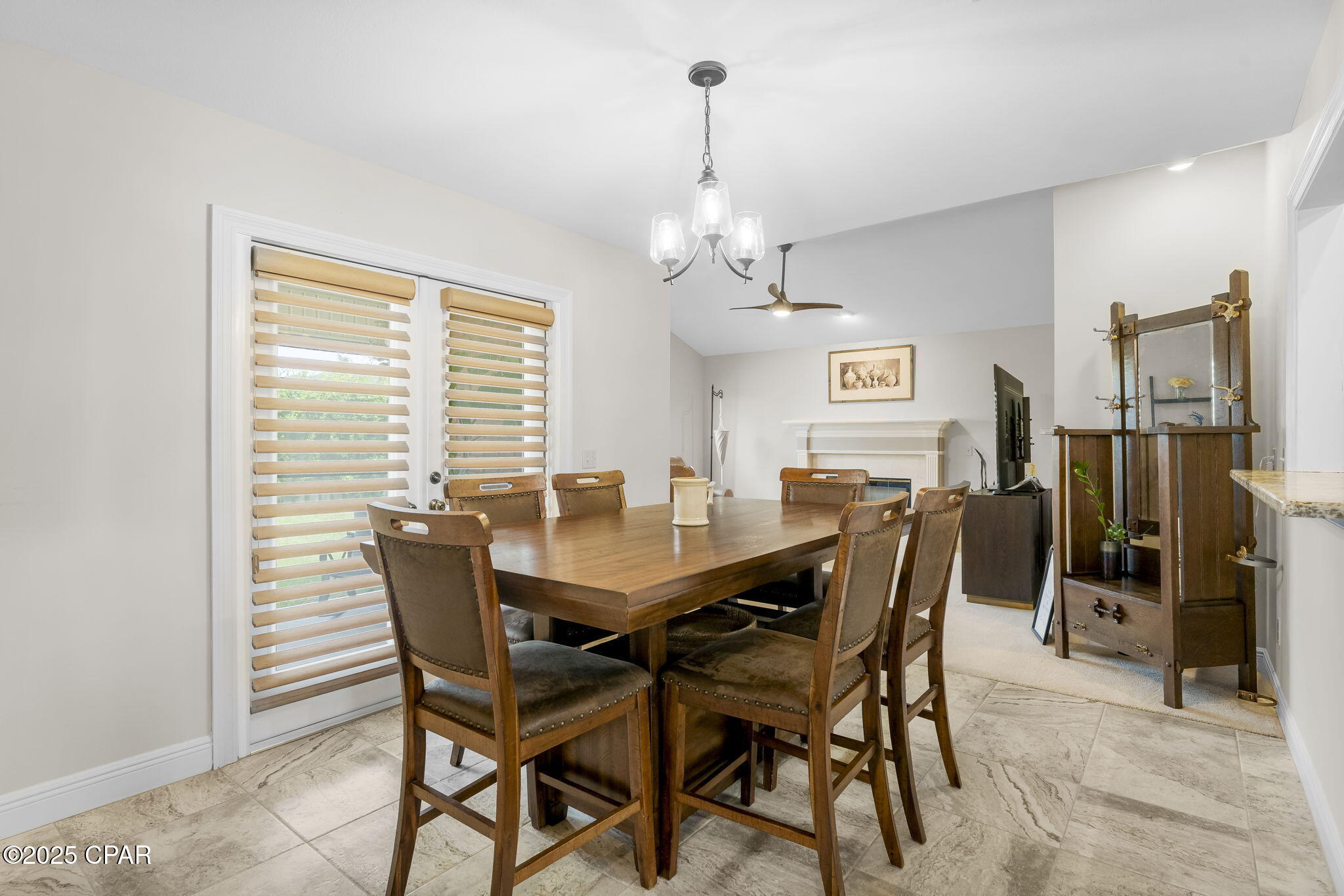 501 Woods Trail
