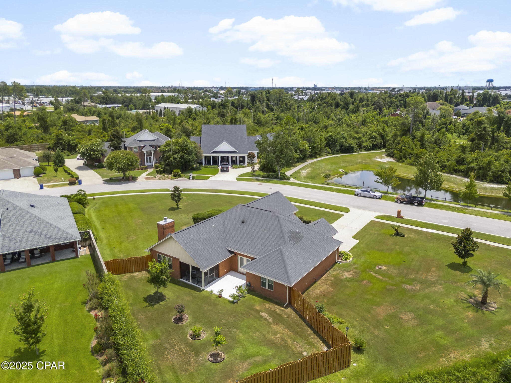 501 Woods Trail