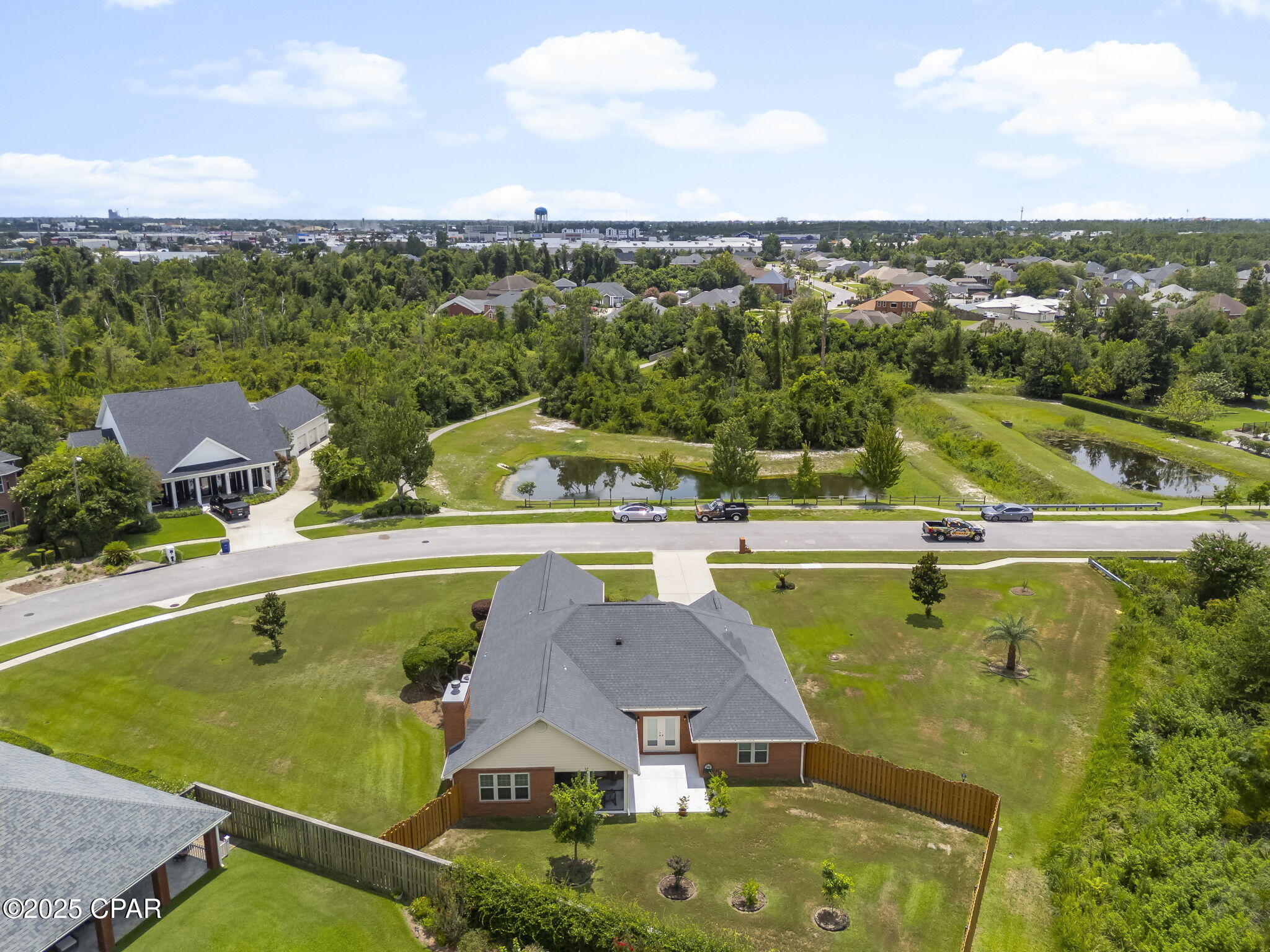 501 Woods Trail