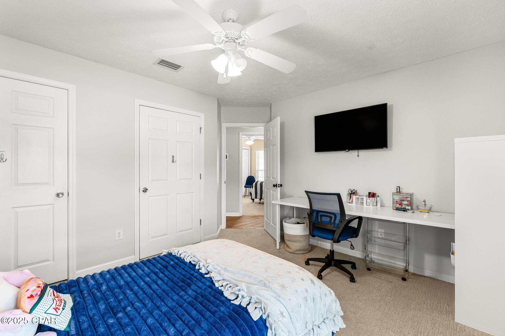 606 Timbers Crossing