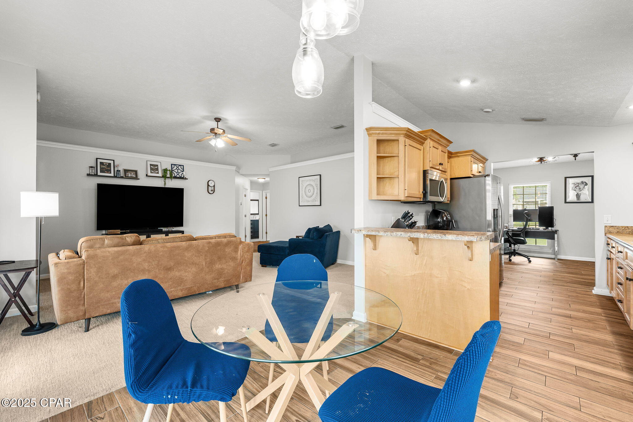 606 Timbers Crossing