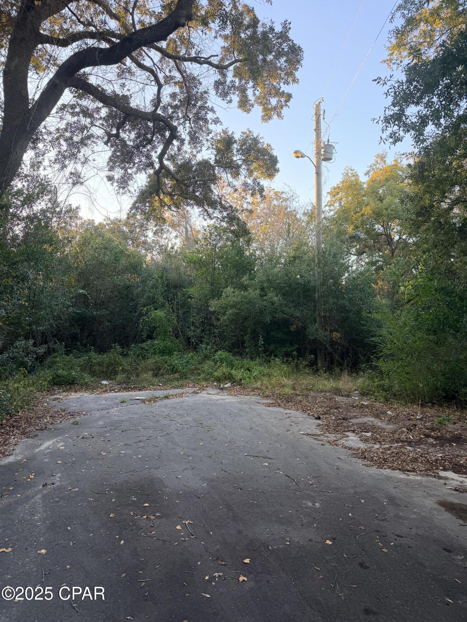 000 Fountain Avenue