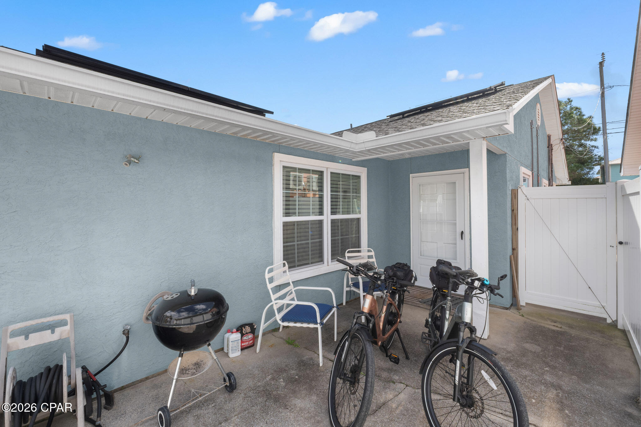8402 Elizabeth Avenue, Beach