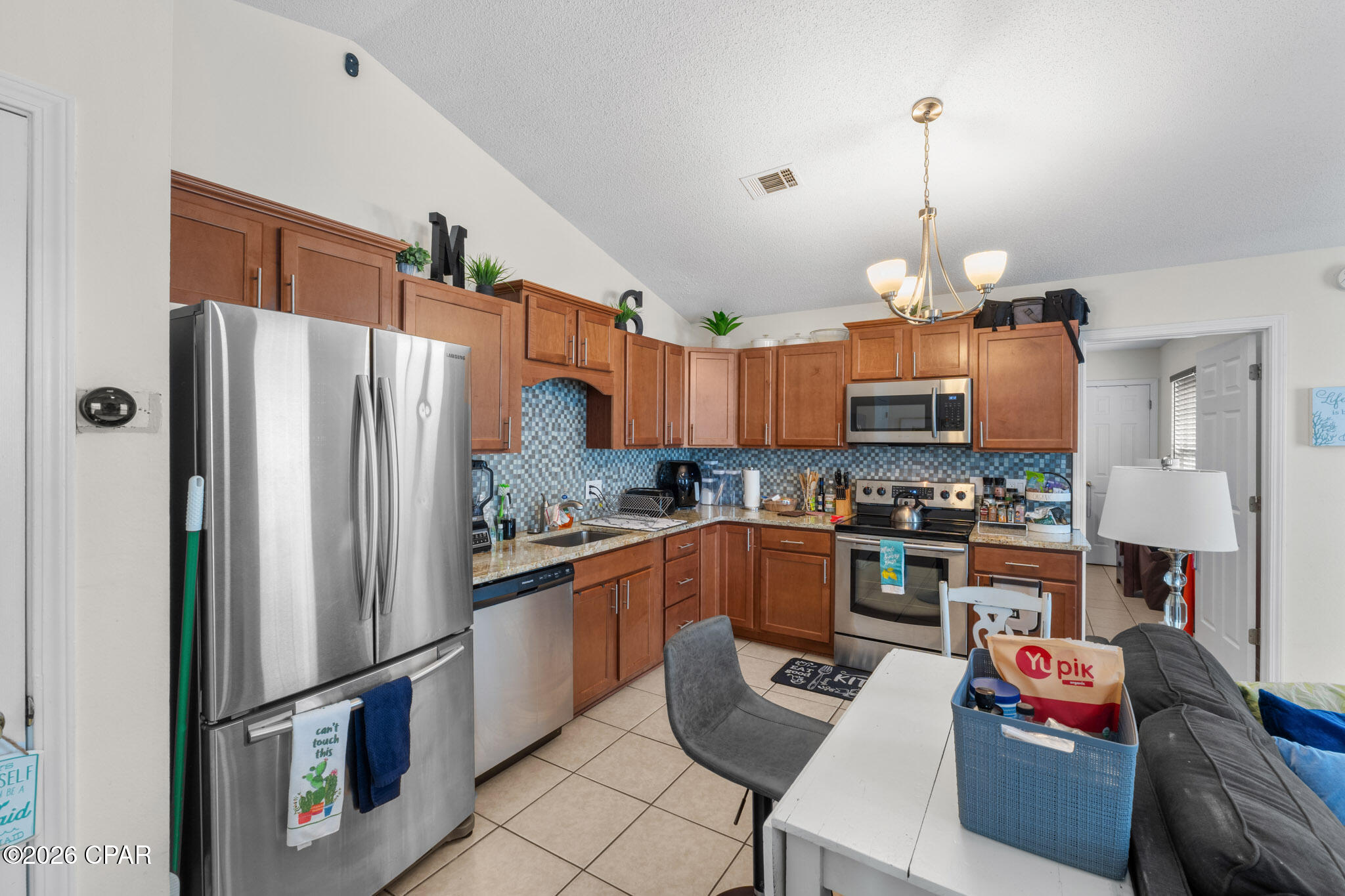 8402 Elizabeth Avenue, Beach