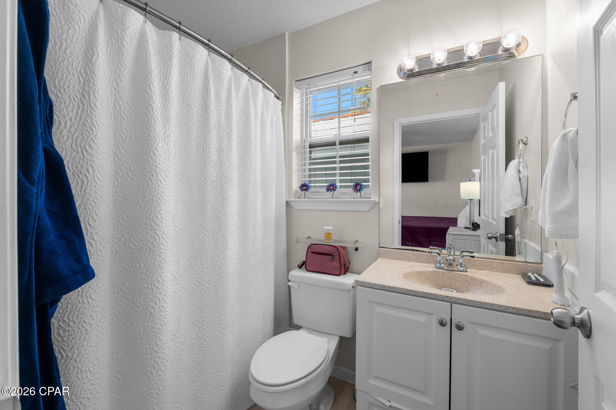 8402 Elizabeth Avenue, Beach