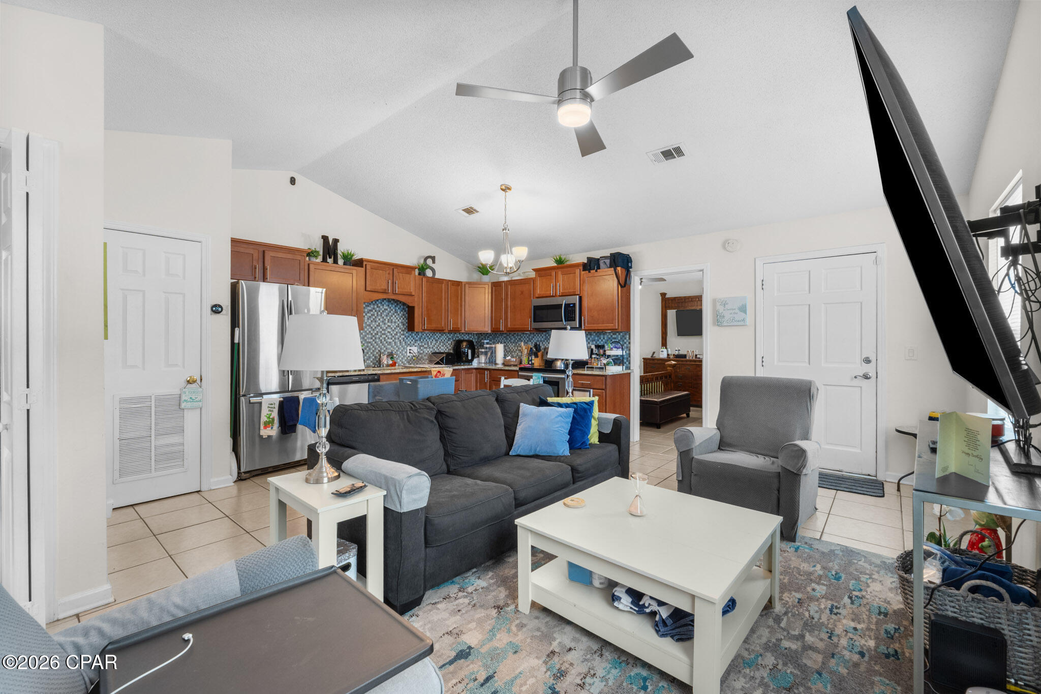 8402 Elizabeth Avenue, Beach