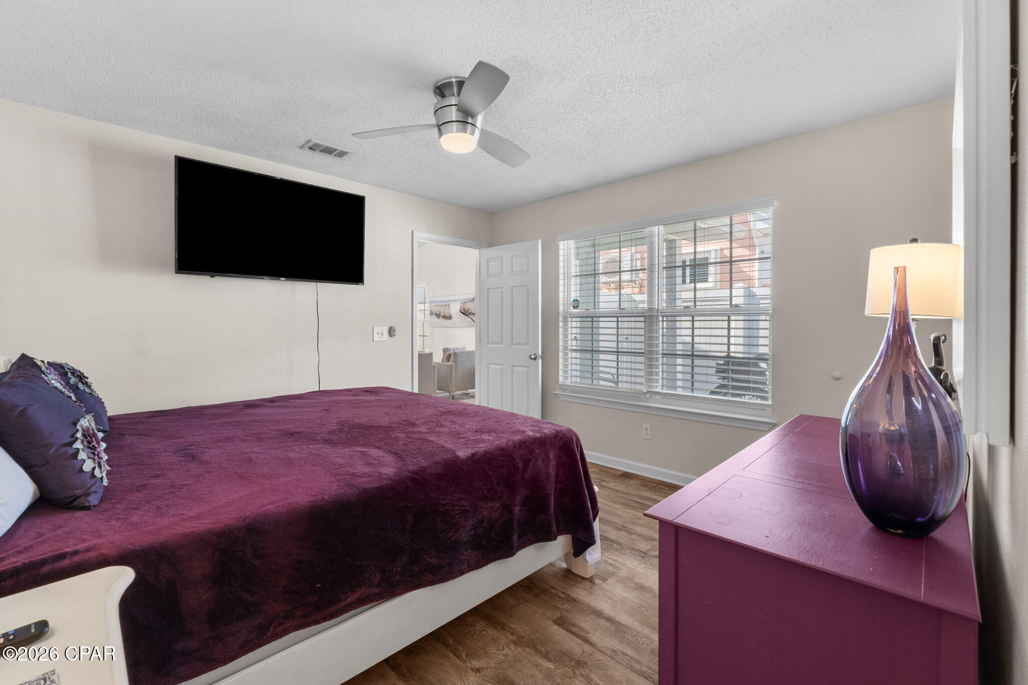 8402 Elizabeth Avenue, Beach