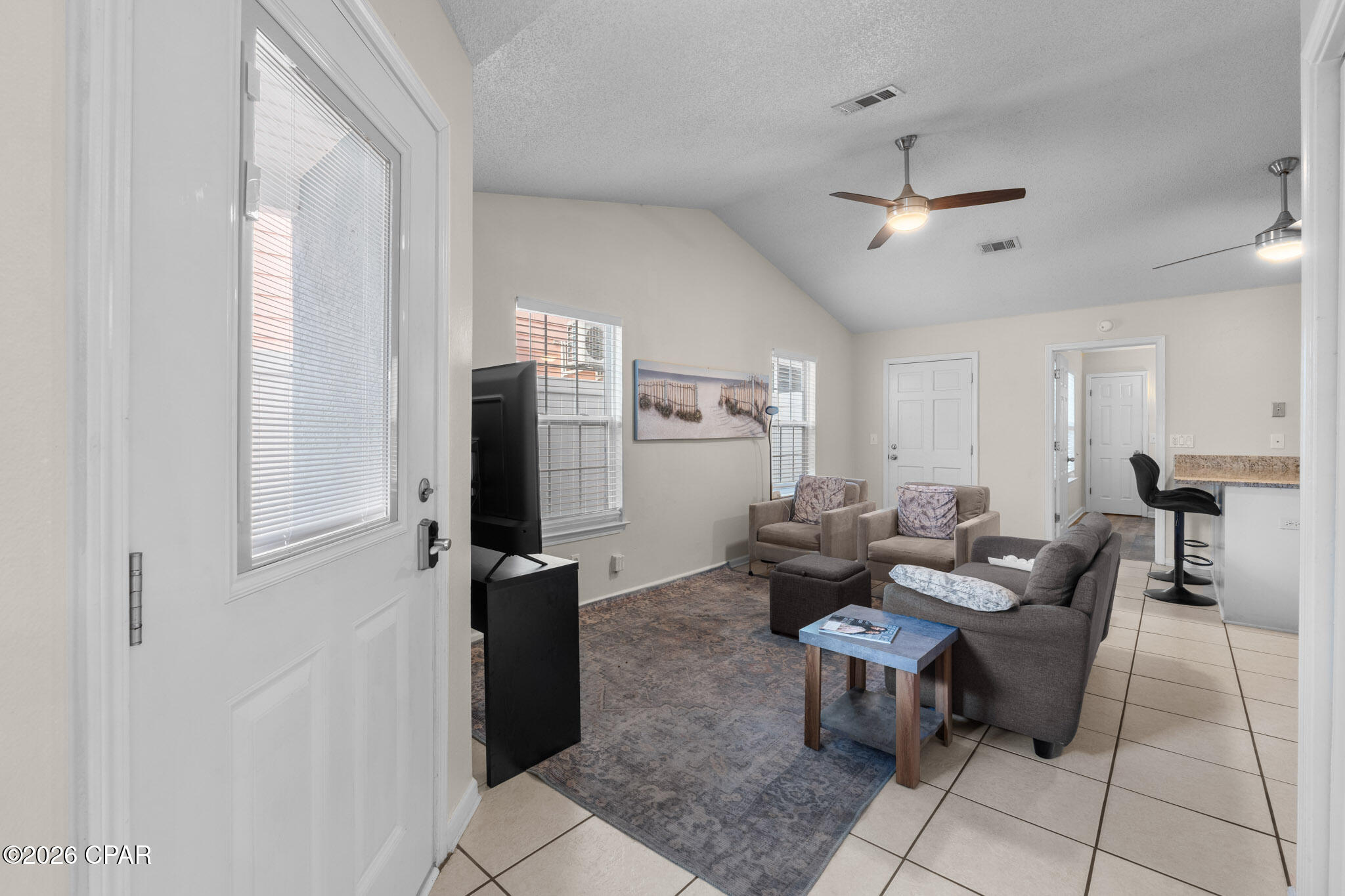 8402 Elizabeth Avenue, Beach