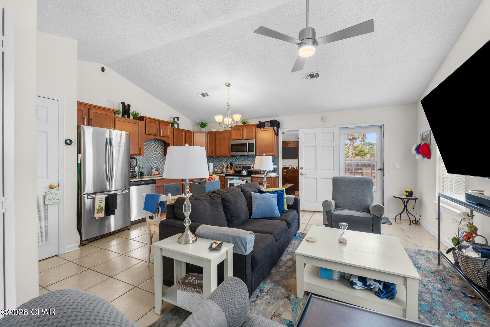 8402 Elizabeth Avenue, Beach