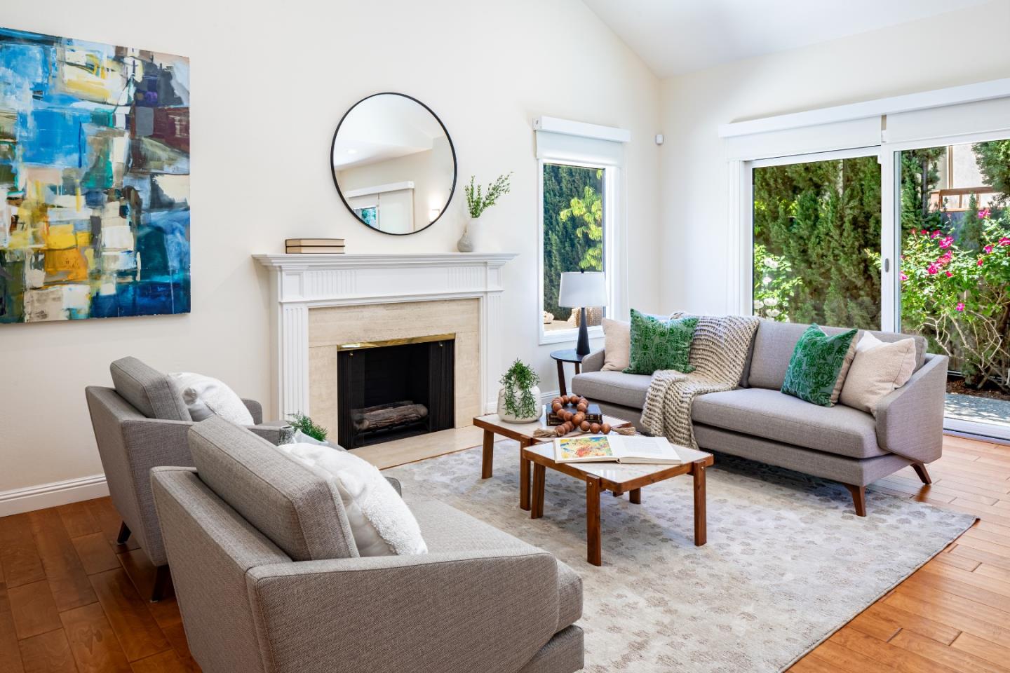 10 Versailles ST