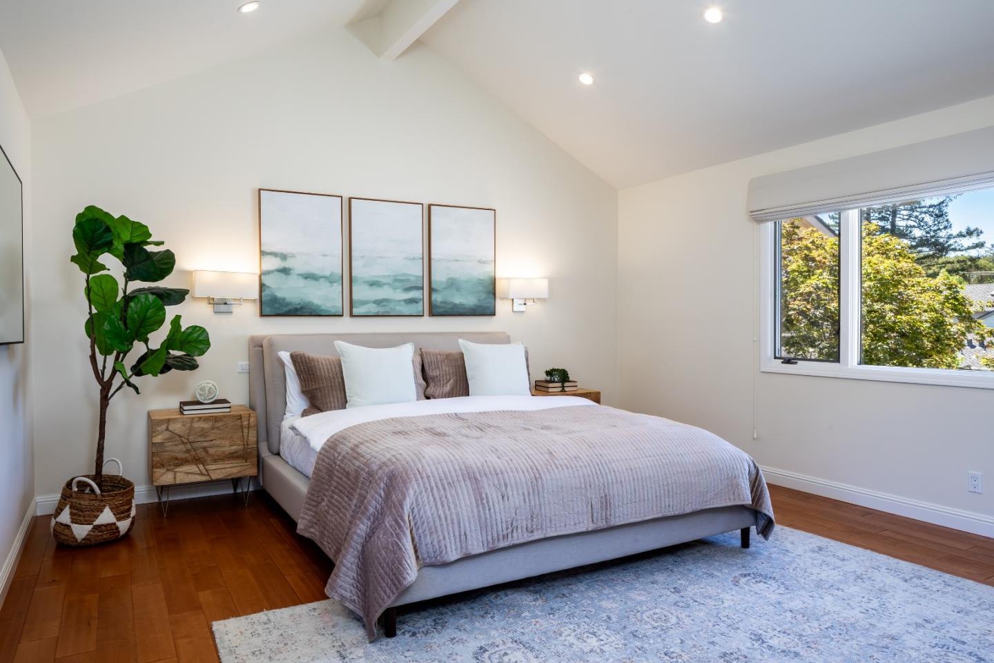 10 Versailles ST