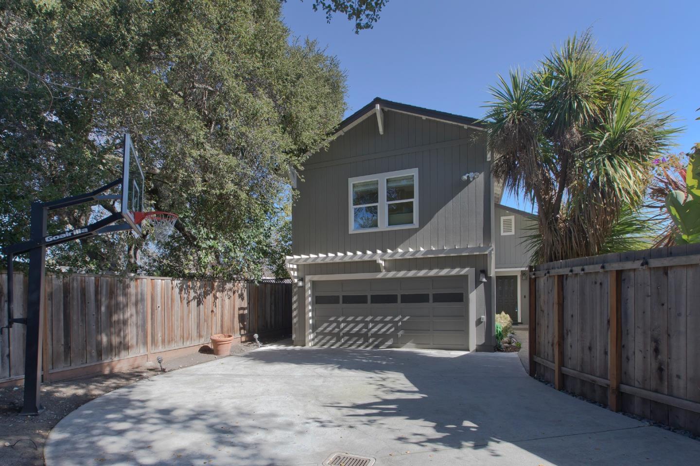 11 Bay RD
