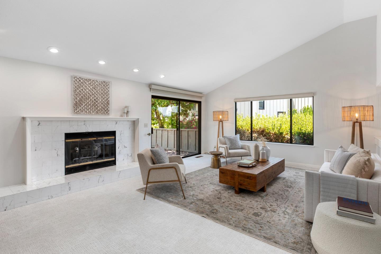 22 Hallmark CIR