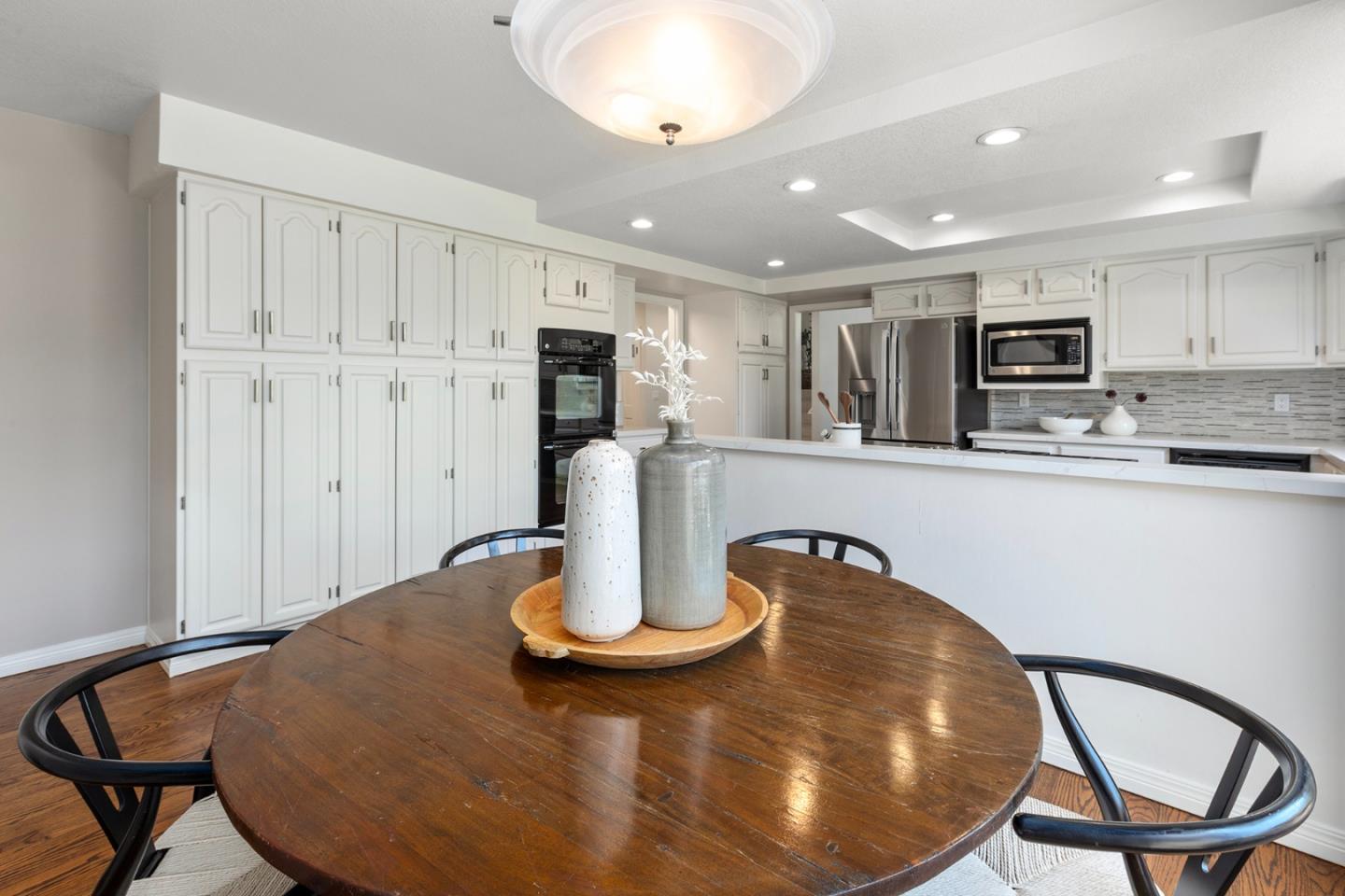 22 Hallmark CIR
