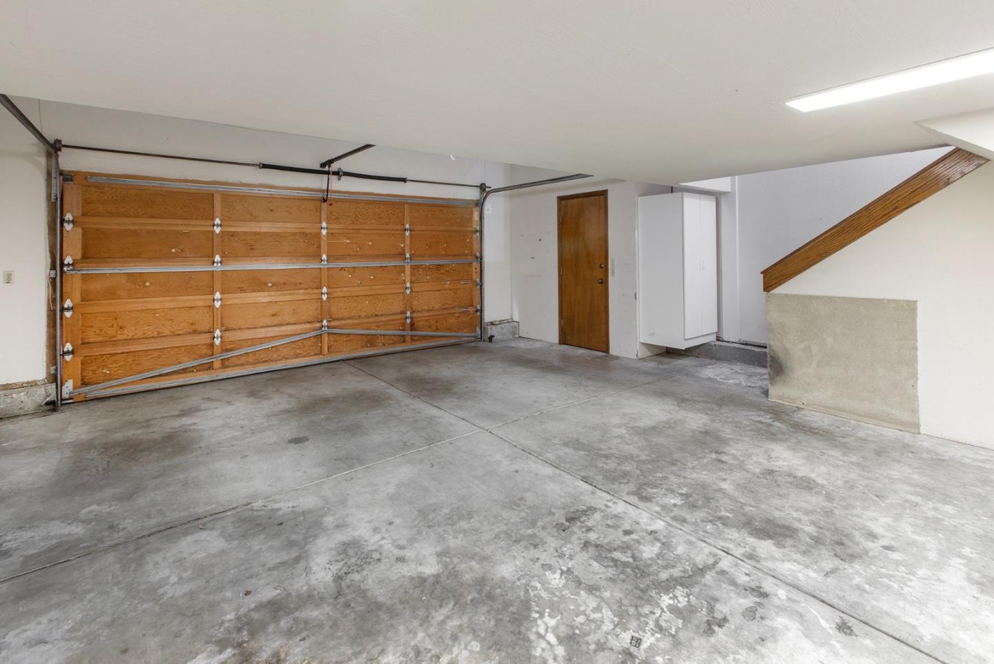 22 Hallmark CIR