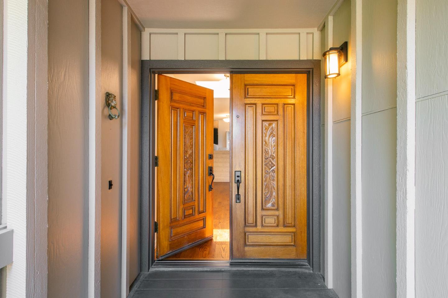 22 Hallmark CIR