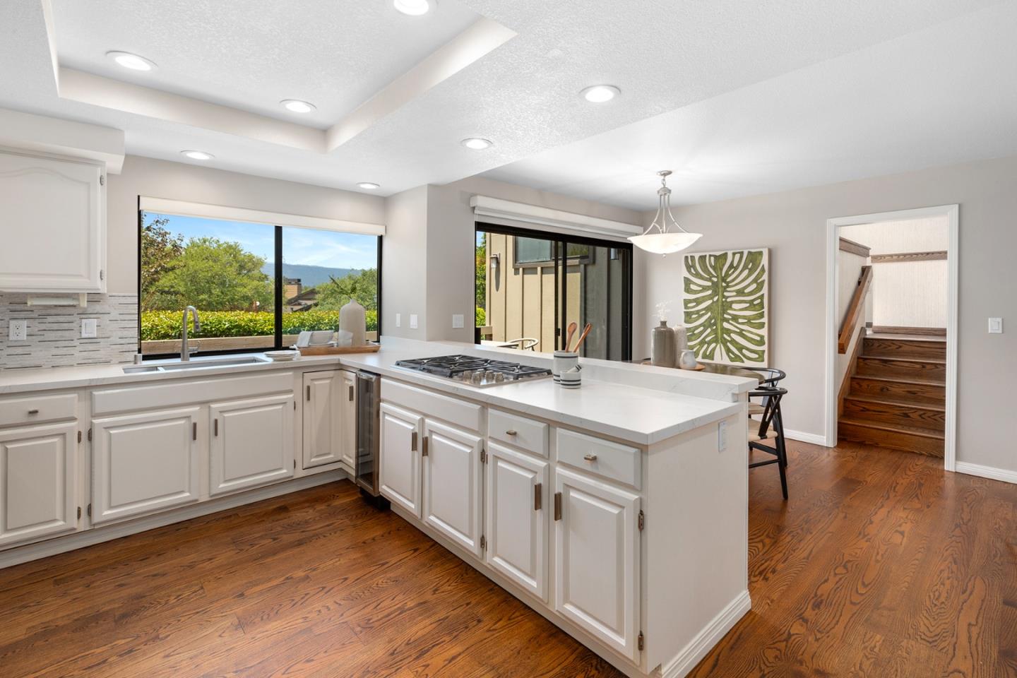 22 Hallmark CIR