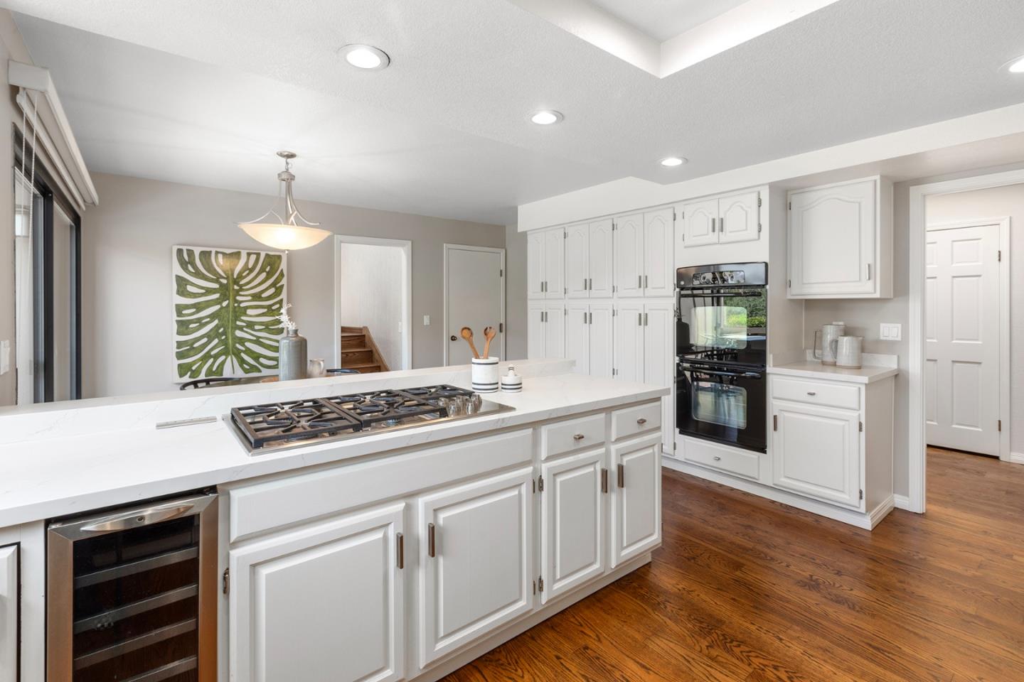 22 Hallmark CIR