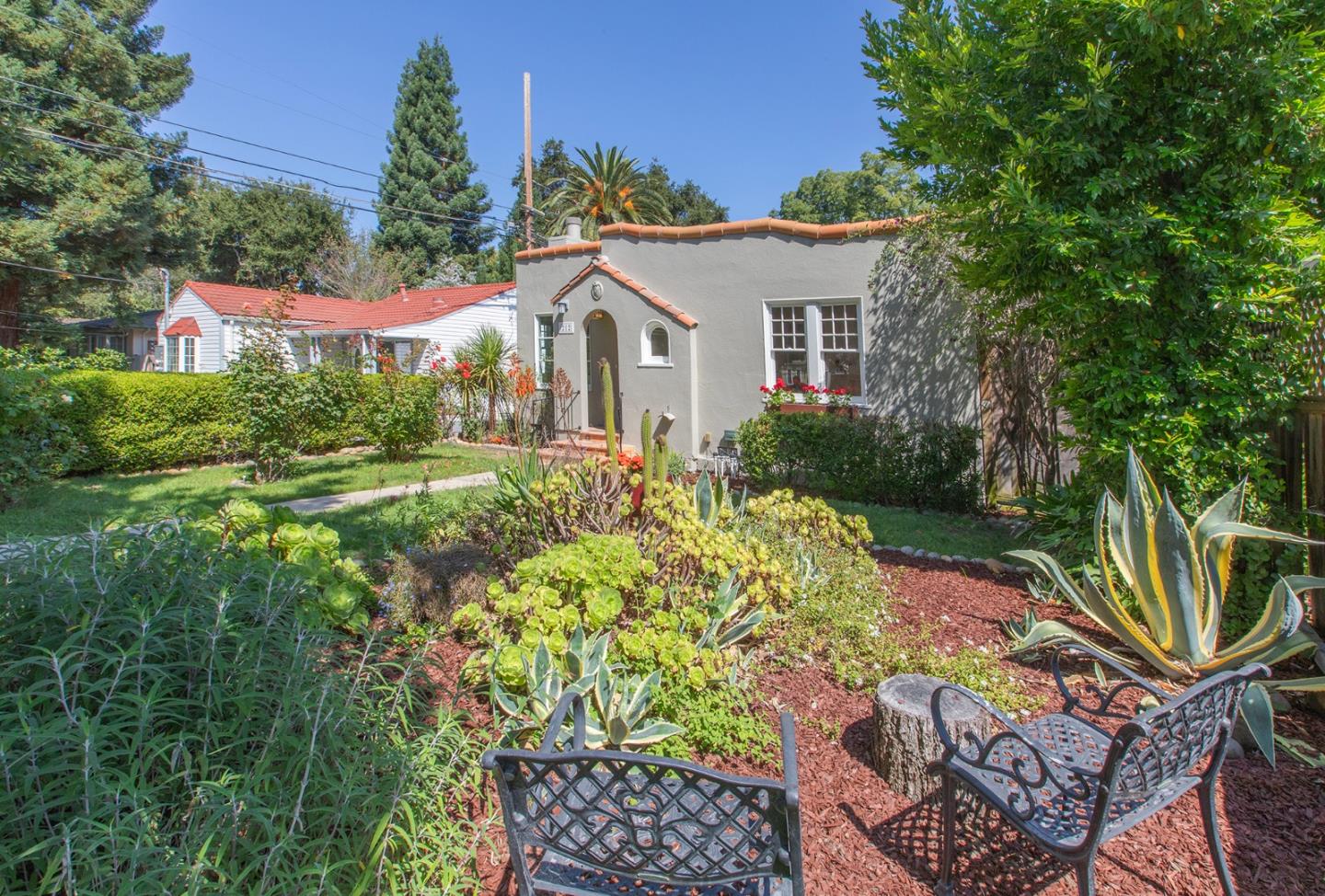 212 Gilbert Avenue