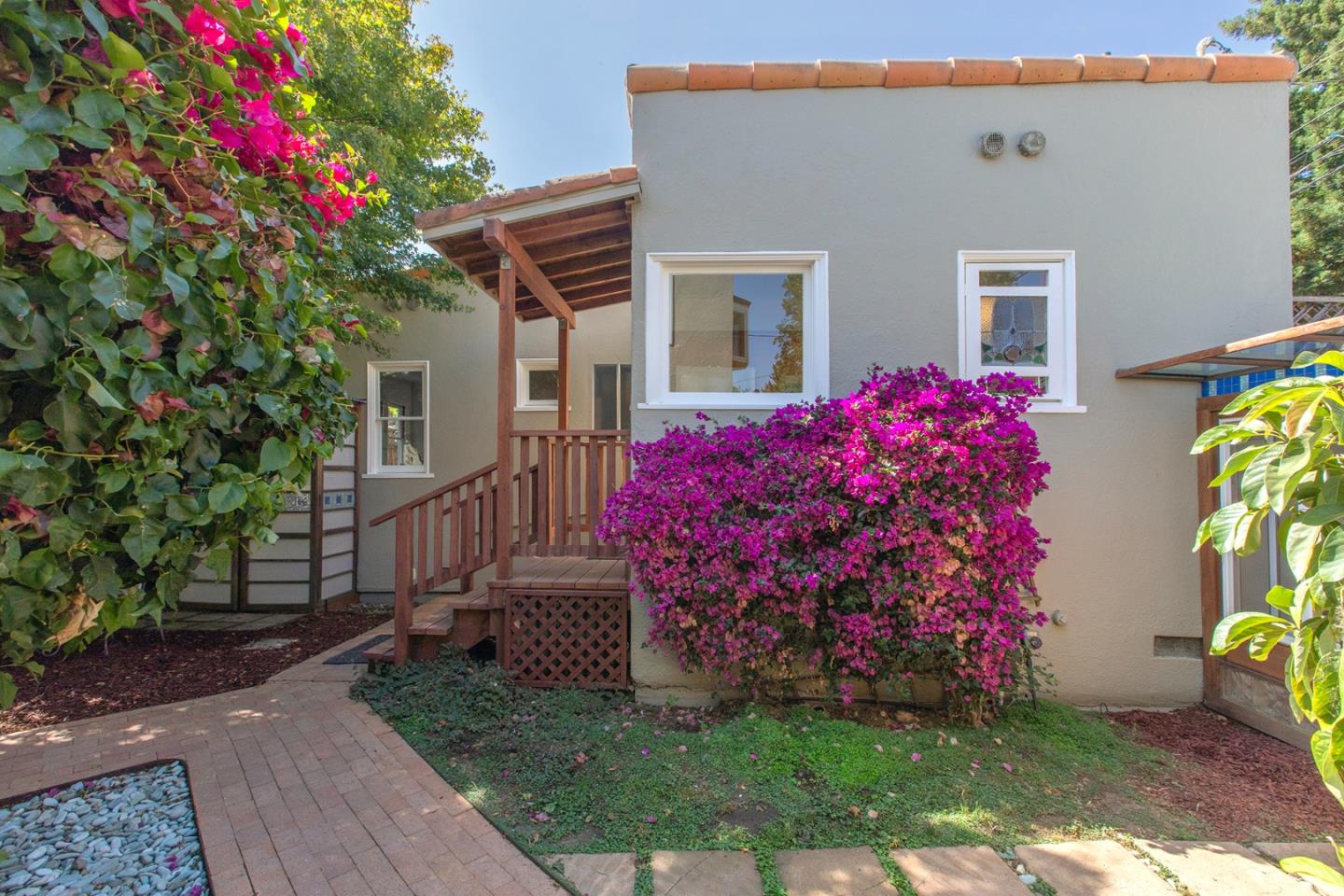 212 Gilbert Avenue