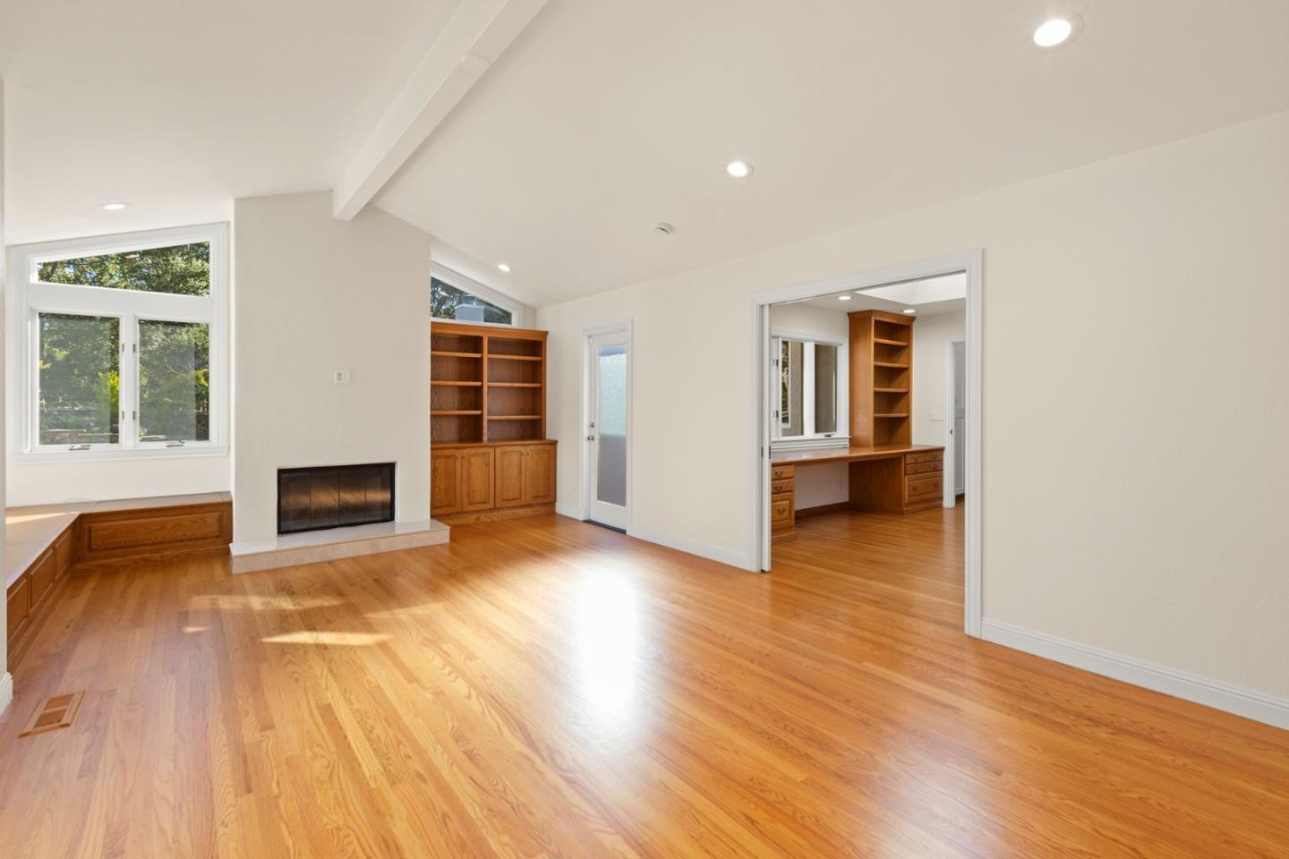 27696 Vogue Court