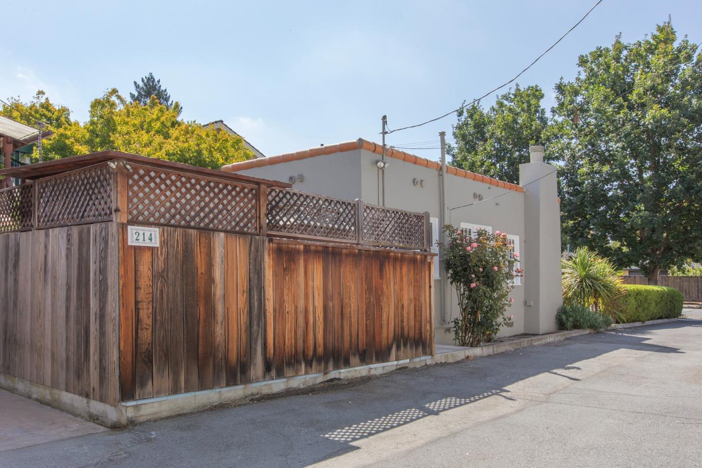 212 Gilbert Avenue