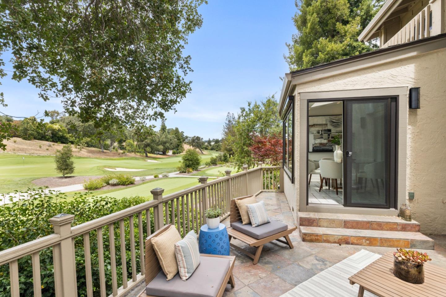 546 Sand Hill Circle