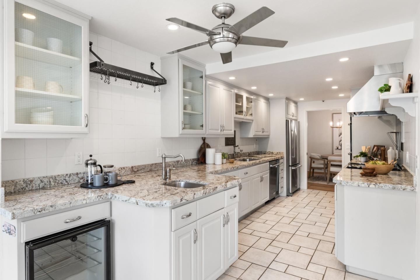 546 Sand Hill Circle