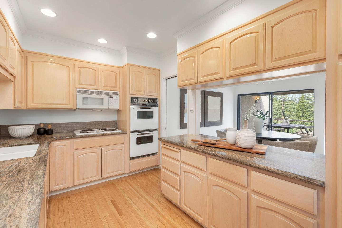 170 Sand Hill CIR