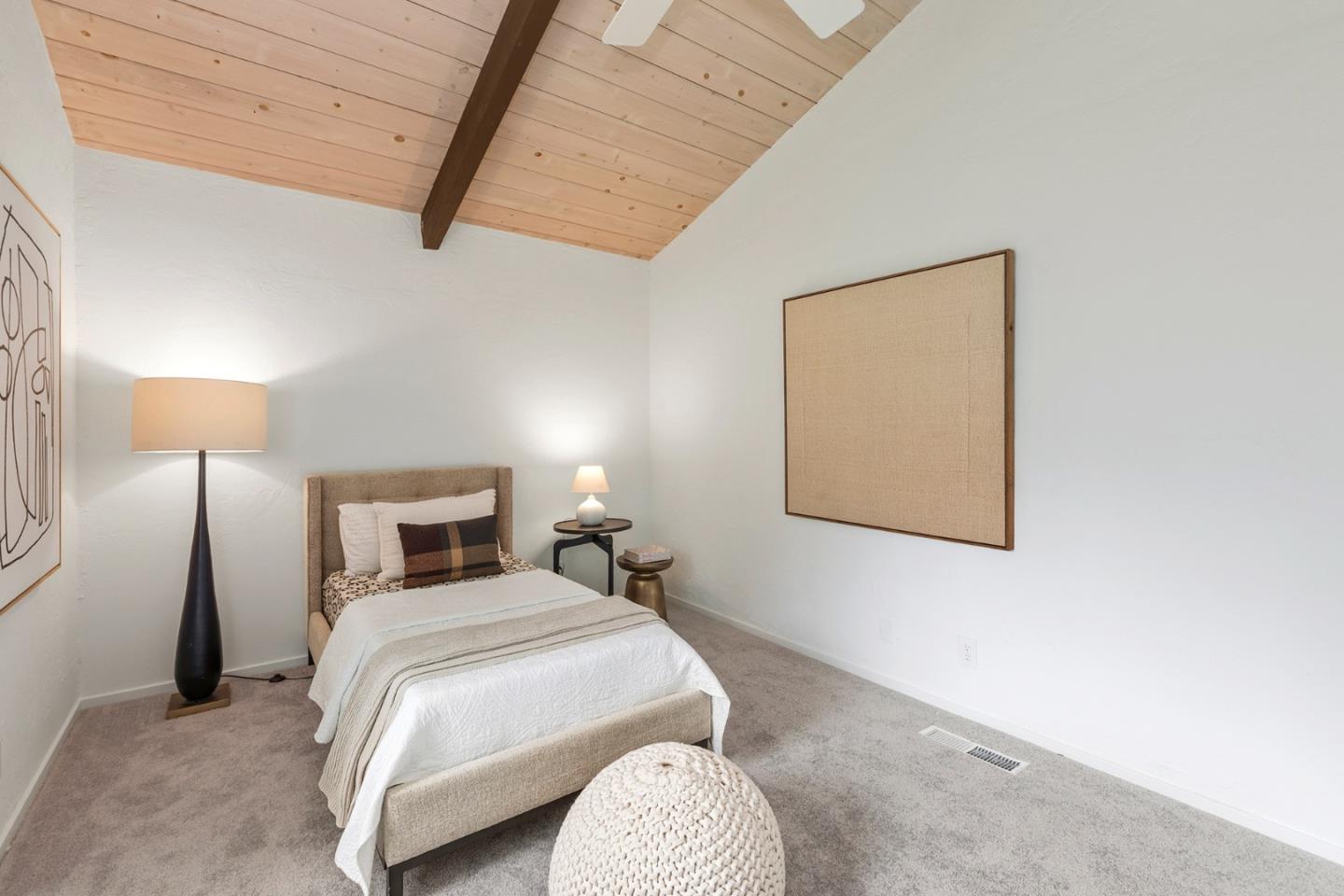 170 Sand Hill CIR