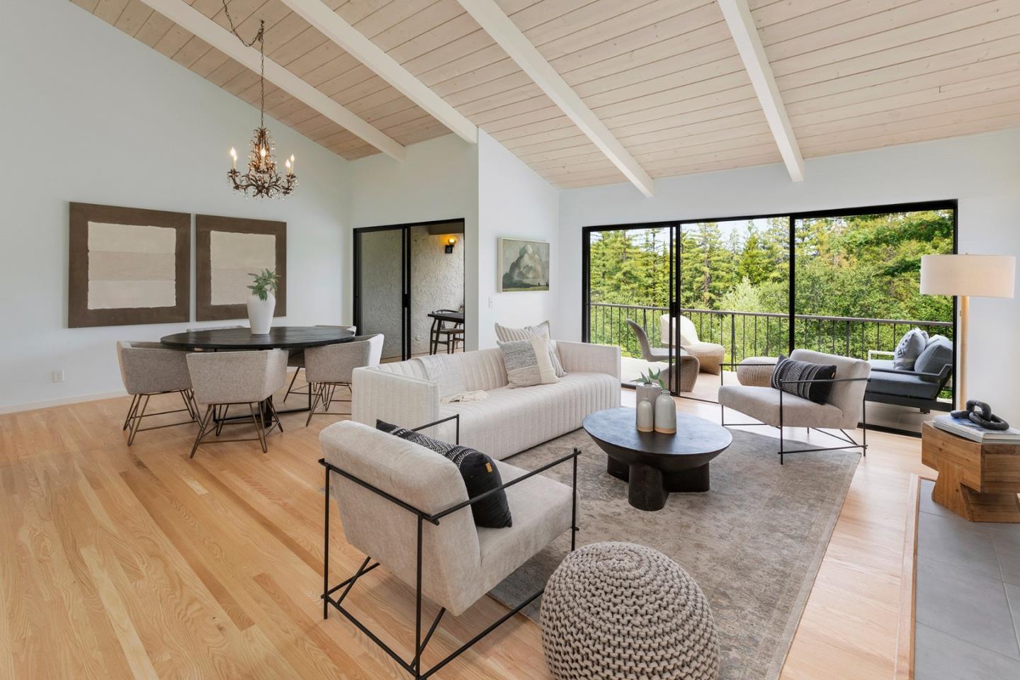 170 Sand Hill CIR