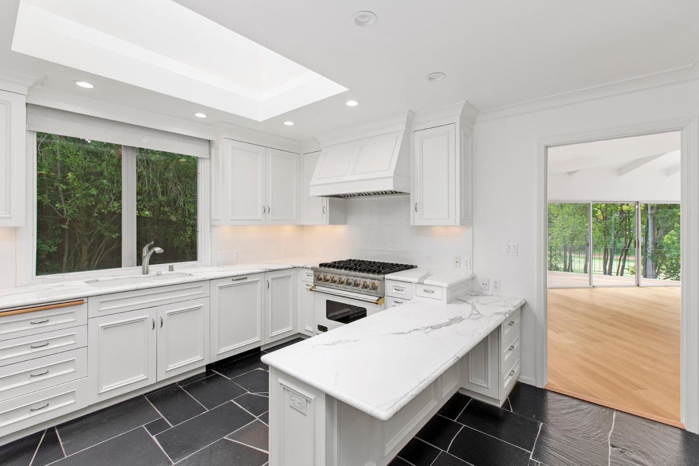 3 Trinity CT