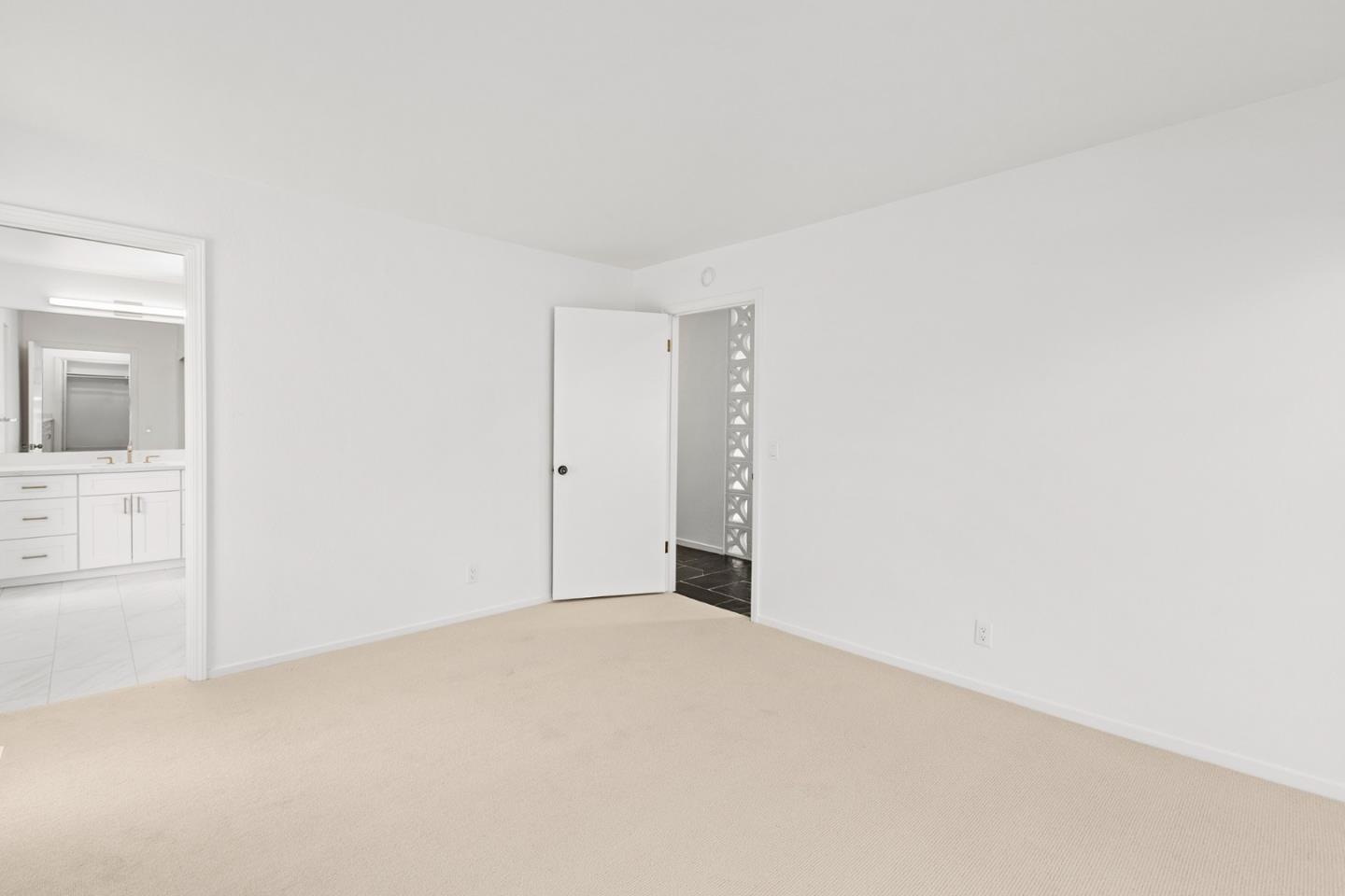 3 Trinity CT