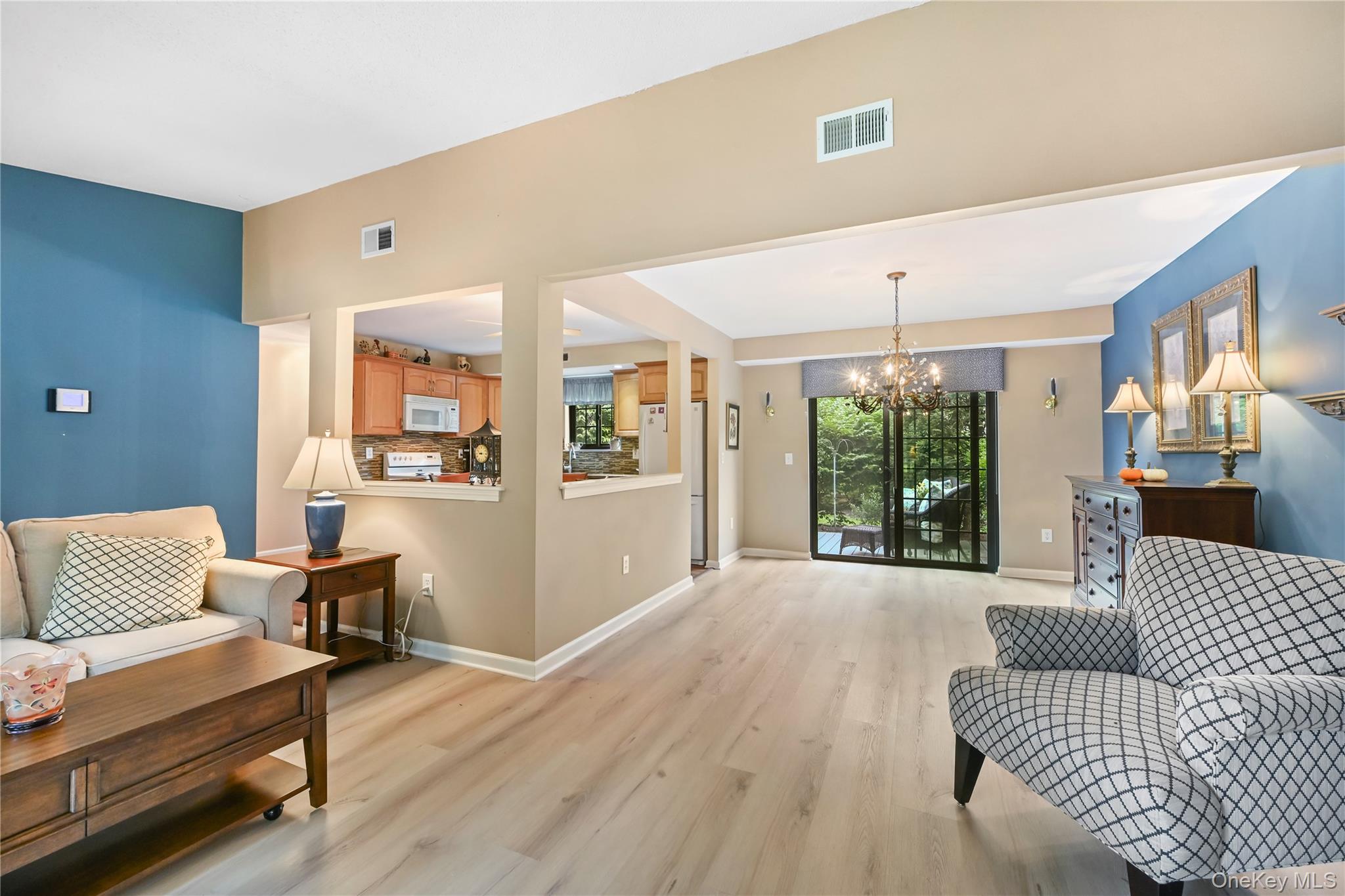 119 Stringham Road Unit: 16