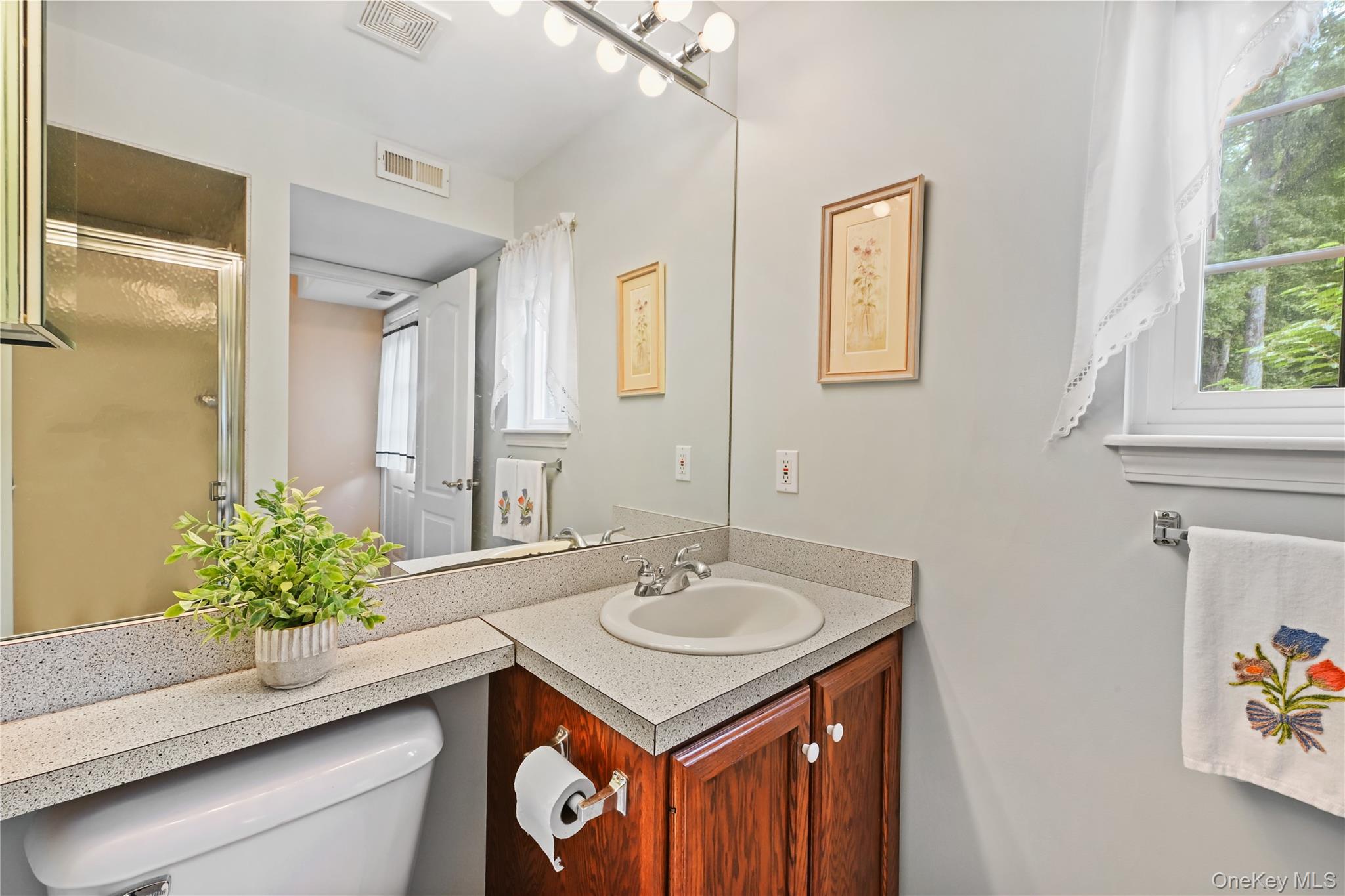 119 Stringham Road Unit: 16