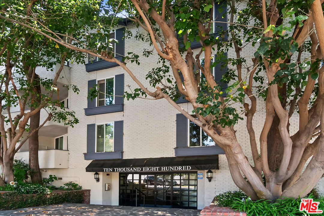 10800 Holman Ave Unit: 206