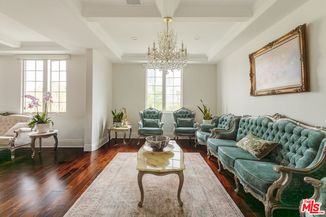 1835 Pandora Ave Unit: 302