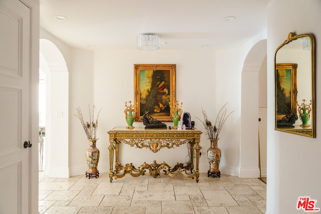 1835 Pandora Ave Unit: 302