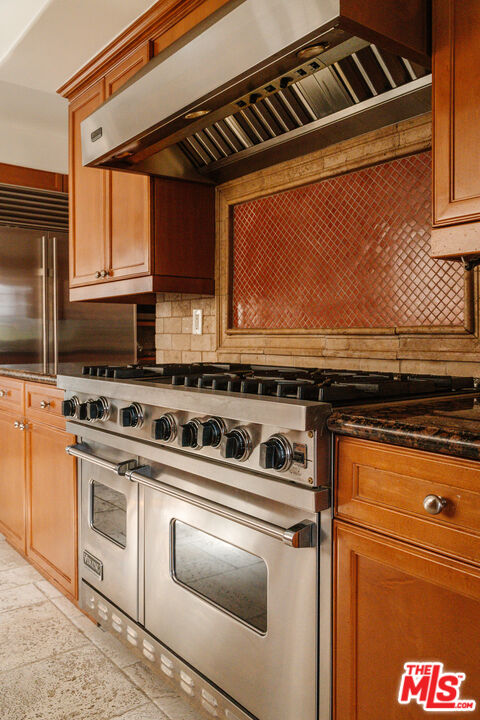 1835 Pandora Ave Unit: 302