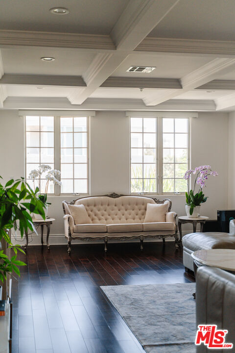 1835 Pandora Ave Unit: 302